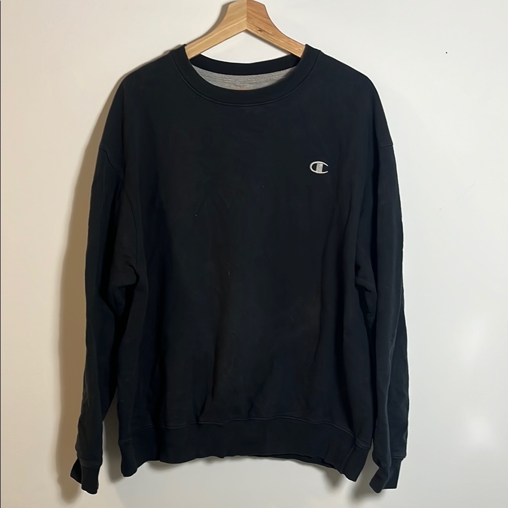 Champion Black Crewneck Sweatshirt